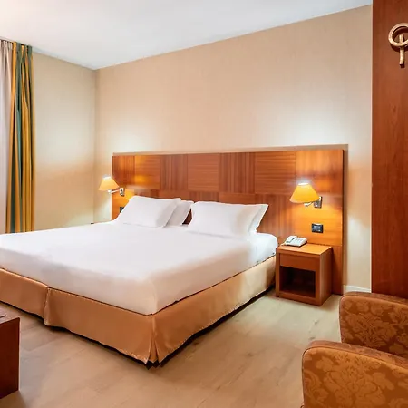 Western Cavalieri Della Hotel Cardano Al Campo