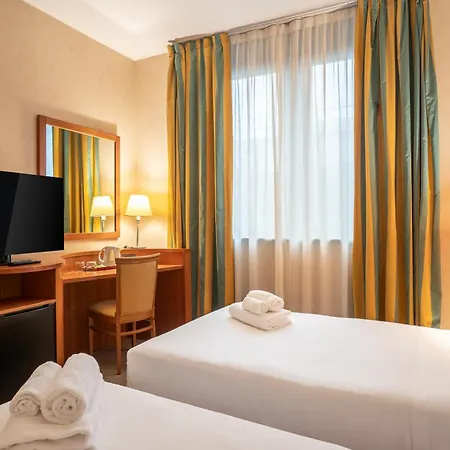 Western Cavalieri Della Hotel