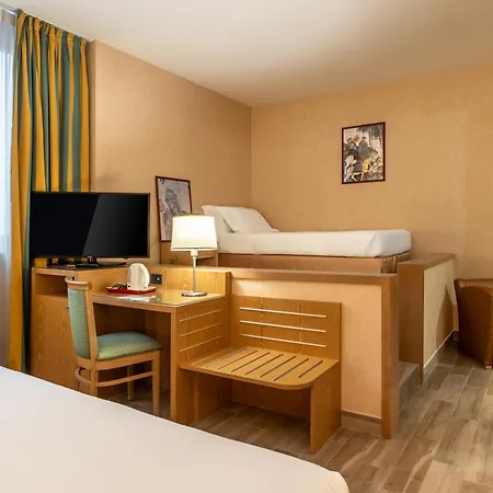 Western Cavalieri Della 4*