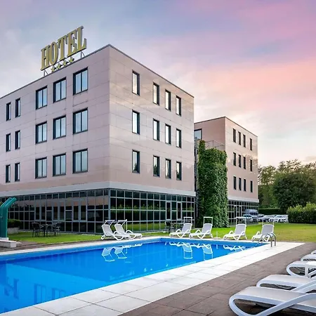 Western Cavalieri Della Hotel Cardano Al Campo