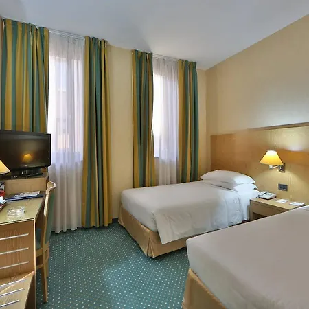 Western Cavalieri Della Hotel Cardano Al Campo