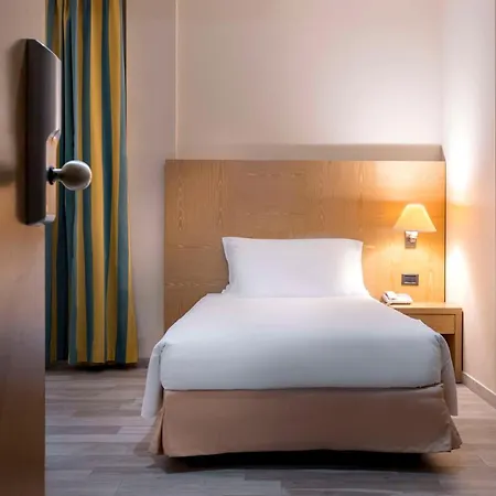 Hotel Western Cavalieri Della Cardano Al Campo