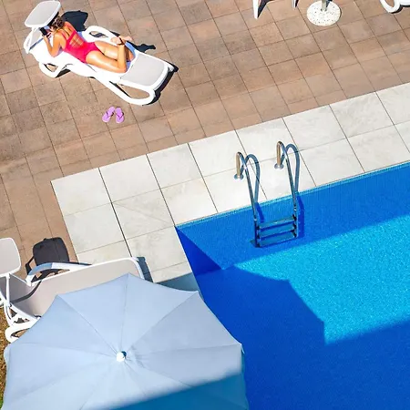Western Cavalieri Della Hotel