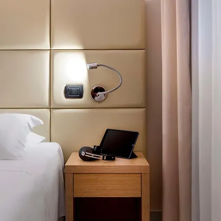 Hotel Western Cavalieri Della 4*