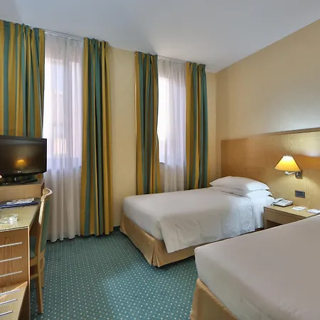 Western Cavalieri Della Hotel 4*